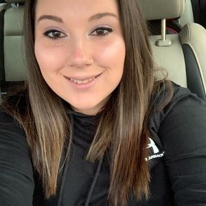 Meet your Posher, Amanda